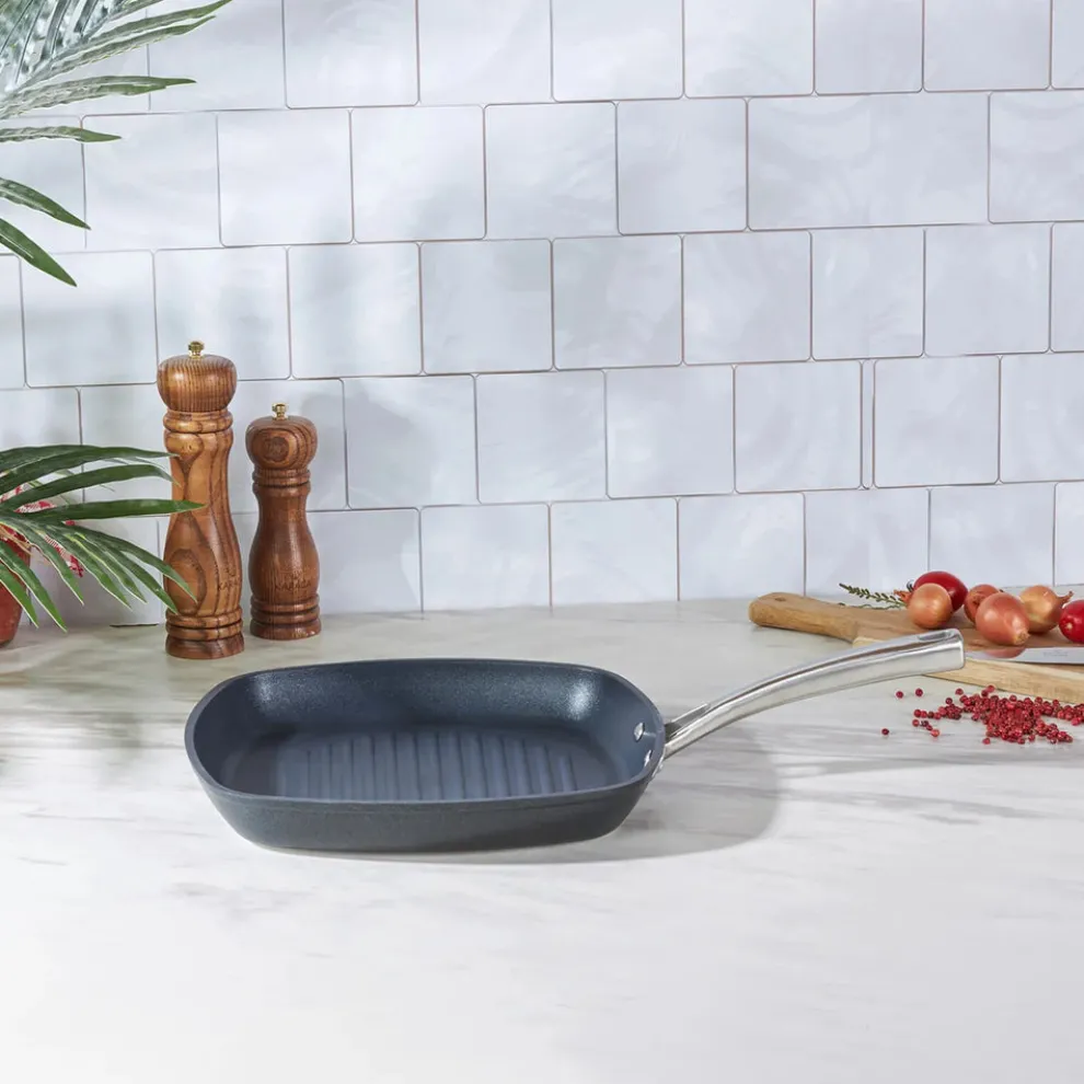 Karaca BioDiamond Pro Non-Stick Induction Griddle Pan, 28cm, Black