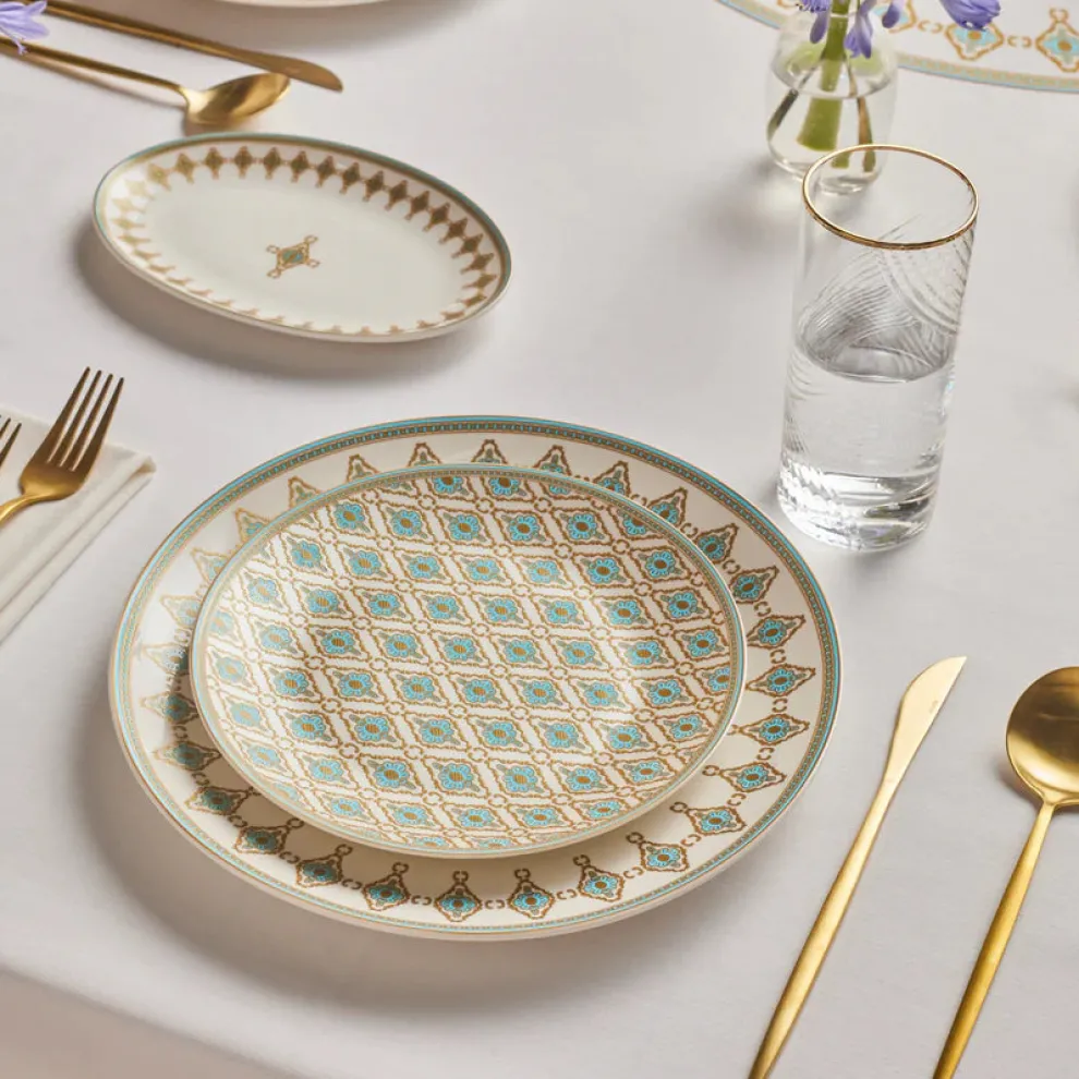 Karaca Forever Bone China Dorothy, 53-Piece Dinner Set for 12 People, Gold