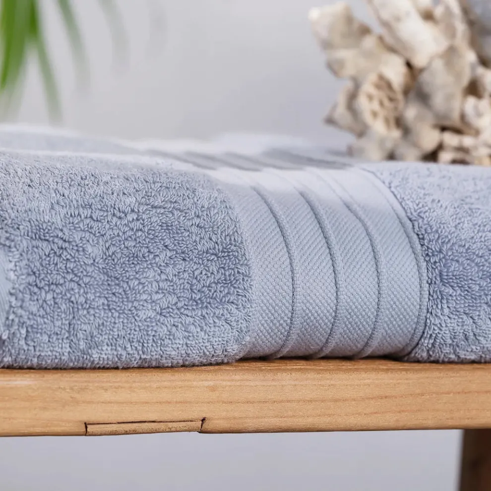 Karaca Home 100% Turkish Cotton Bath Towel, 85cmx150cm, Blue