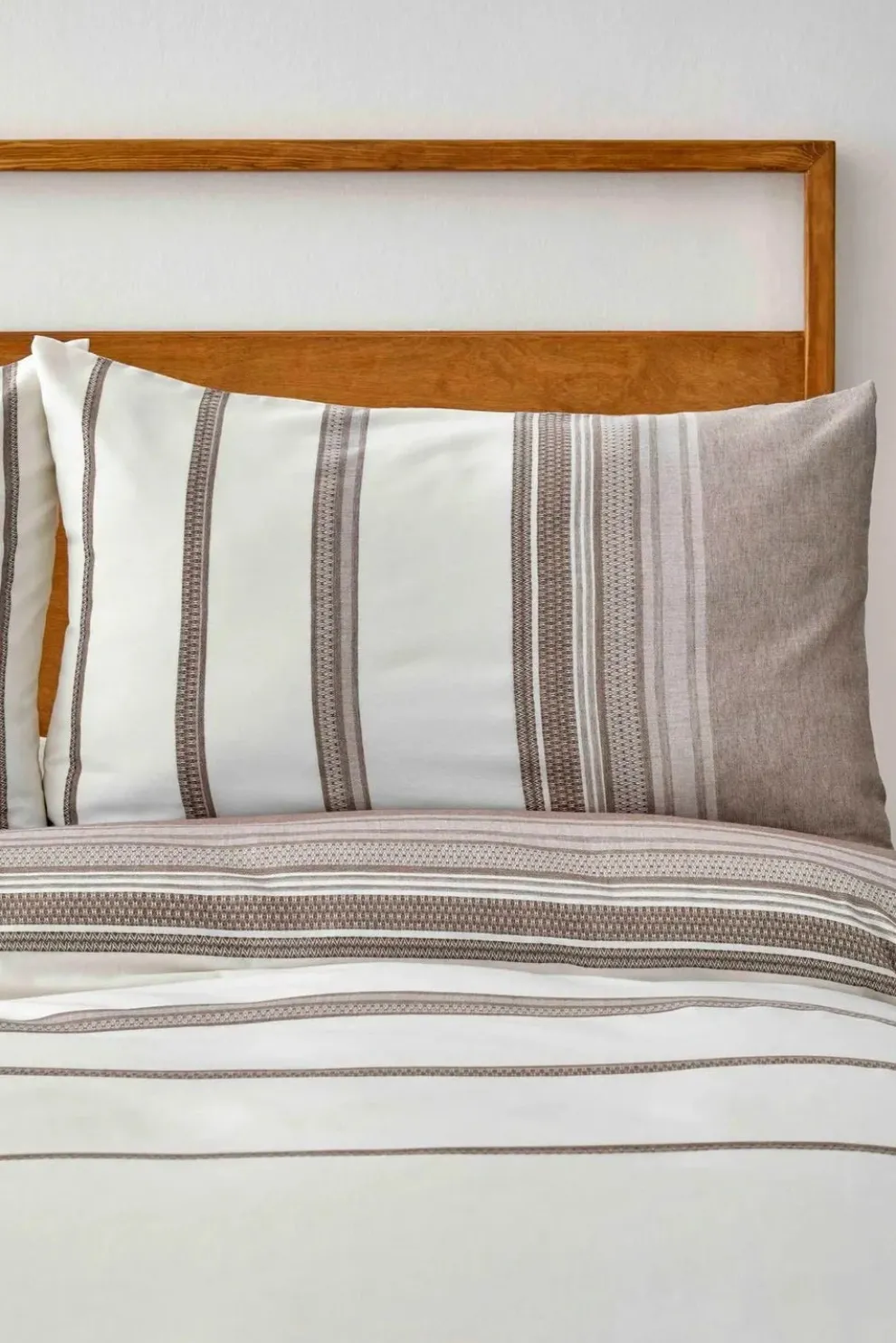 Karaca Home Dobby Woven Duvet Cover Set, Super King, Brown White