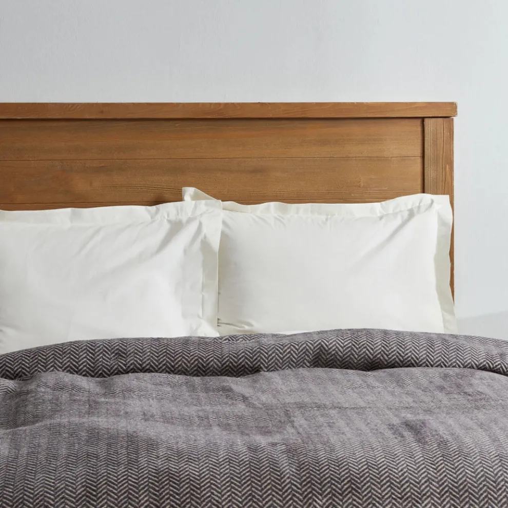 Karaca Home Sandra Herringbone Pattern Blanket, 200x220cm, Double, Grey