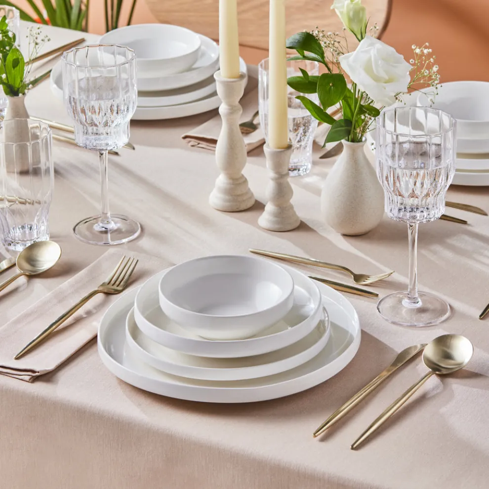 Karaca Stream Bone China Saturn 24-Piece Dinner Set for 6 People, White