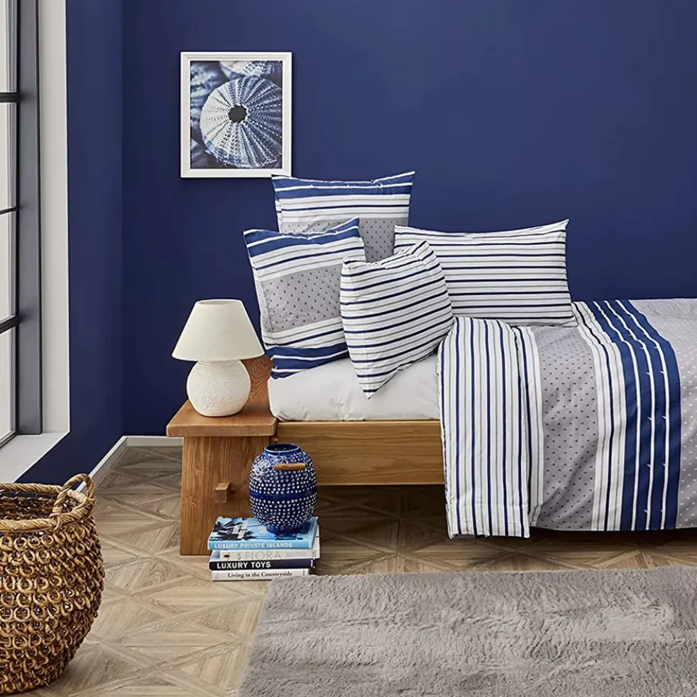 Nautica Home Bornea 100% Cotton Duvet Cover Set, King, 230cmx220cm, Navy Blue White